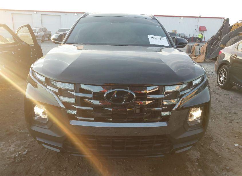 Photo 12 of 2023 Hyundai Santa CRUZ NIGHT (VIN 5NTJCDAF8PH063996)