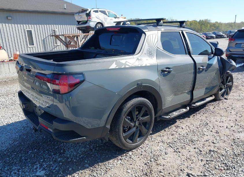 Photo 4 of 2024 Hyundai Santa CRUZ NIGHT (VIN 5NTJCDAFXRH096243)