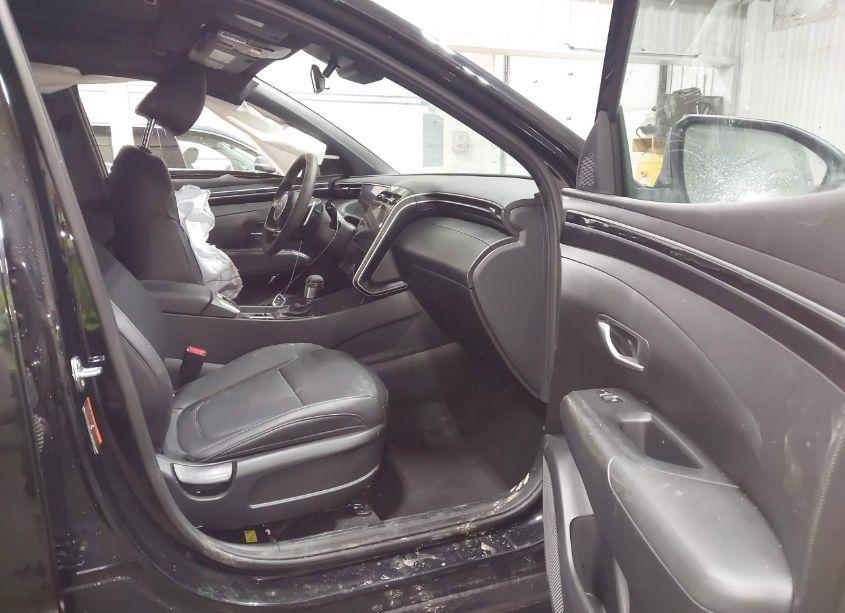 Photo 5 of 2024 Hyundai Santa CRUZ NIGHT (VIN 5NTJCDDF2RH105867)