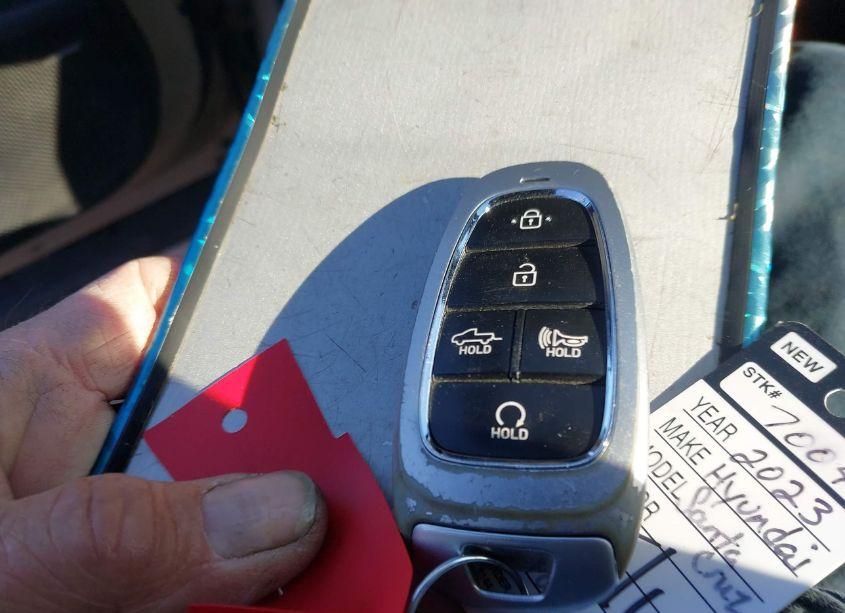 Photo 11 of 2023 Hyundai Santa CRUZ LIMITED (VIN 5NTJEDAF0PH051660)