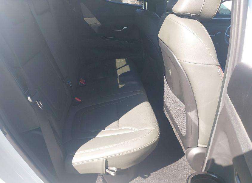 Photo 8 of 2022 Hyundai Santa CRUZ LIMITED (VIN 5NTJEDAF3NH031058)