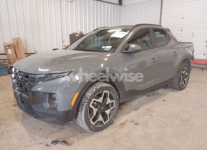 Photo 2 of 2022 Hyundai Santa CRUZ LIMITED (VIN 5NTJEDAF4NH037905)