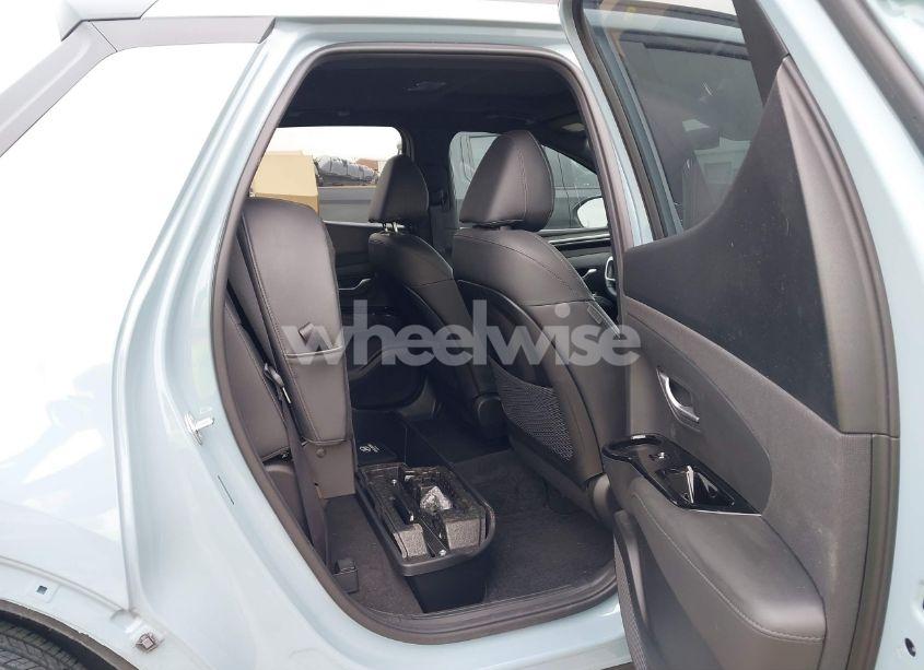 Photo 8 of 2023 Hyundai Santa CRUZ LIMITED (VIN 5NTJEDAF5PH060497)