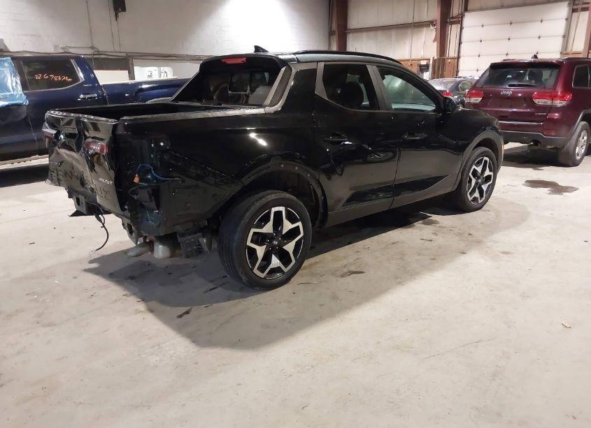 Photo 4 of 2024 Hyundai Santa CRUZ LIMITED (VIN 5NTJEDAF7RH081970)