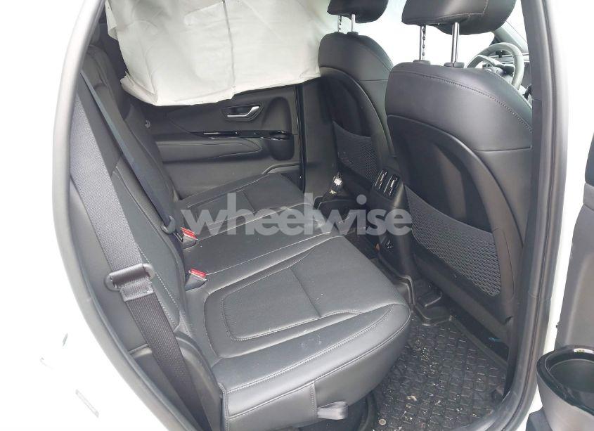 Photo 8 of 2023 Hyundai Santa CRUZ LIMITED (VIN 5NTJEDAF8PH074491)