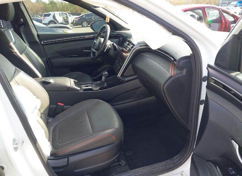 Photo 5 of 2022 Hyundai Santa CRUZ LIMITED (VIN 5NTJEDAF9NH033493)