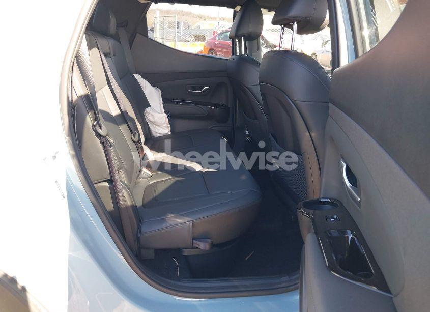Photo 8 of 2024 Hyundai Santa CRUZ LIMITED (VIN 5NTJEDDF9RH123146)