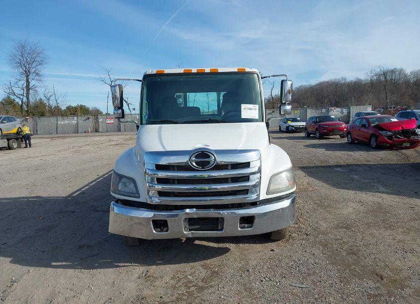 Photo 15 of 2019 Hino 238/258/268 (VIN 5PVNE8JN5K4S50944)