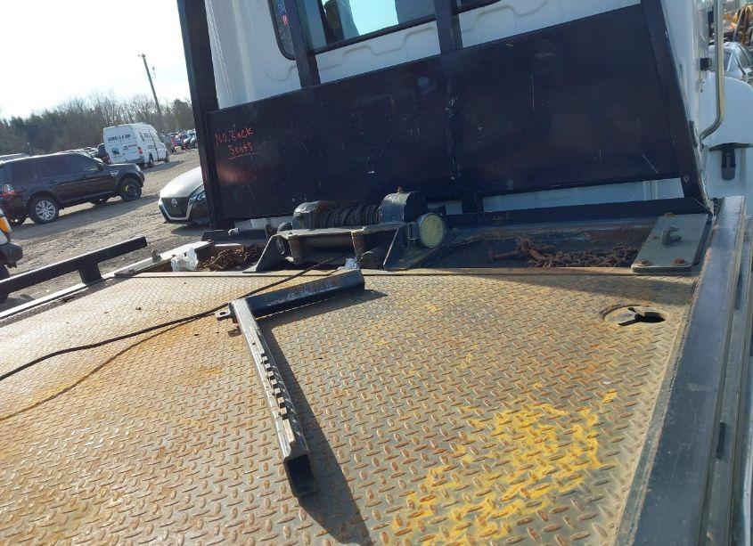 Photo 20 of 2019 Hino 238/258/268 (VIN 5PVNE8JN5K4S50944)