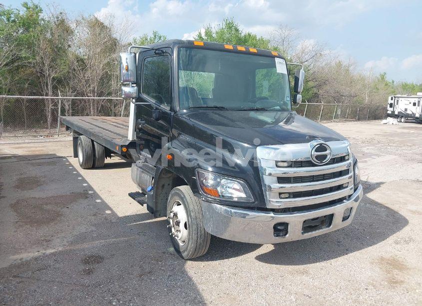 2015 Hino 258/268 (VIN 5PVNE8JNXF4S50623) main photo