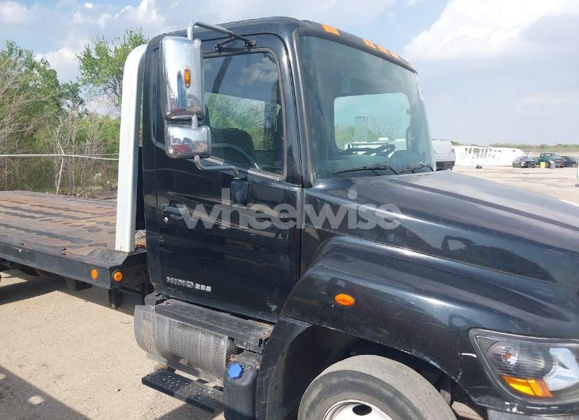 Photo 14 of 2015 Hino 258/268 (VIN 5PVNE8JNXF4S50623)