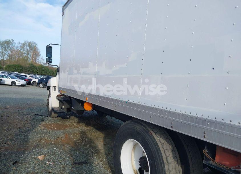 Photo 14 of 2013 Hino 258/268 (VIN 5PVNE8JP9D4S50630)