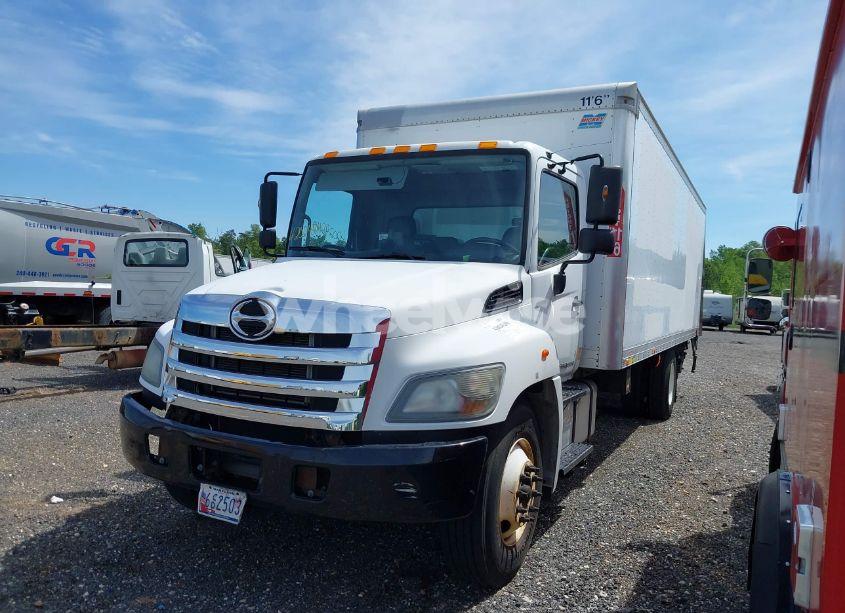 Photo 2 of 2016 Hino 258/268 (VIN 5PVNE8JT5G4S56765)