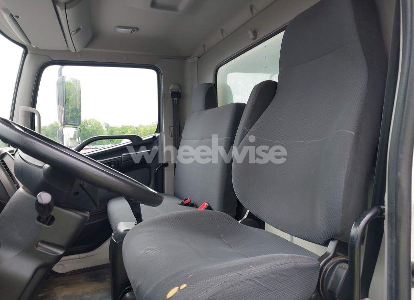 Photo 7 of 2013 Hino 258/268 (VIN 5PVNE8JT7D4S55130)