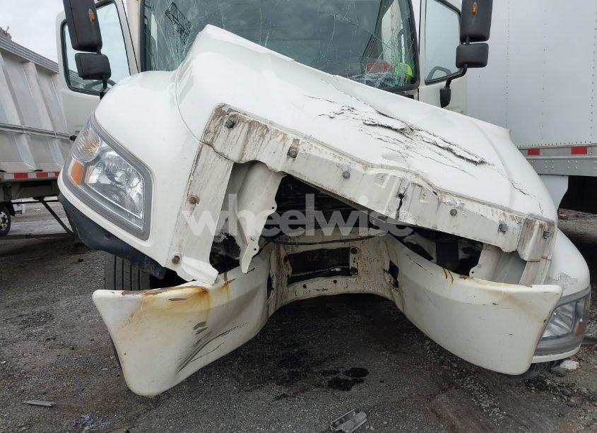 Photo 10 of 2011 Hino 258/268 (VIN 5PVNE8JV1B4S51928)