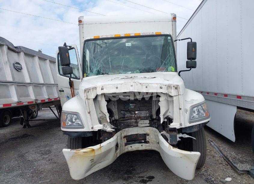 Photo 15 of 2011 Hino 258/268 (VIN 5PVNE8JV1B4S51928)