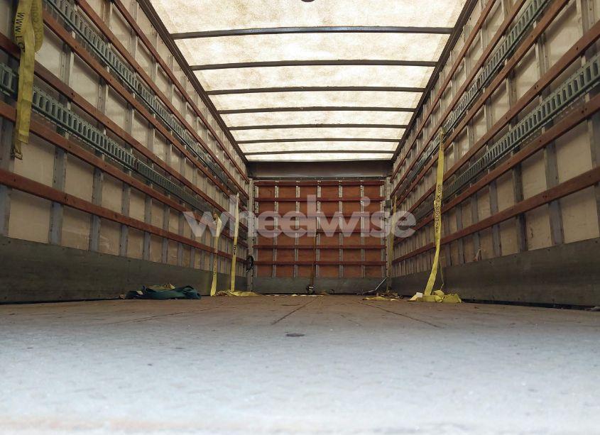 Photo 7 of 2011 Hino 258/268 (VIN 5PVNE8JV1B4S51928)