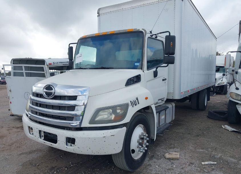 Photo 2 of 2014 Hino 258/268 (VIN 5PVNE8JV2E4S53398)