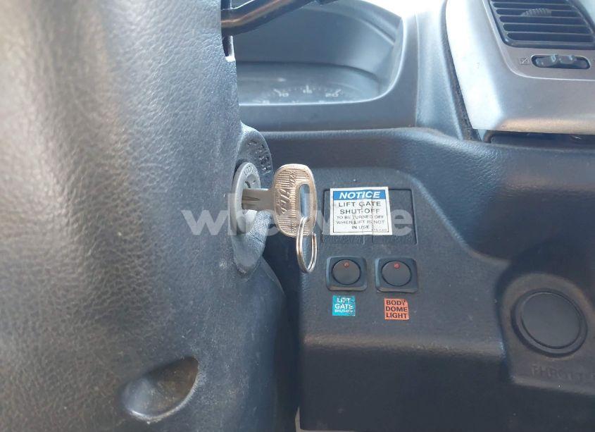 Photo 10 of 2016 Hino 258/268 (VIN 5PVNE8JV2G4S55042)