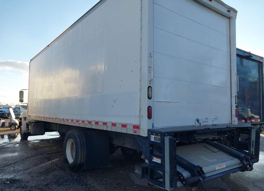 Photo 3 of 2016 Hino 258/268 (VIN 5PVNE8JV3G4S54191)