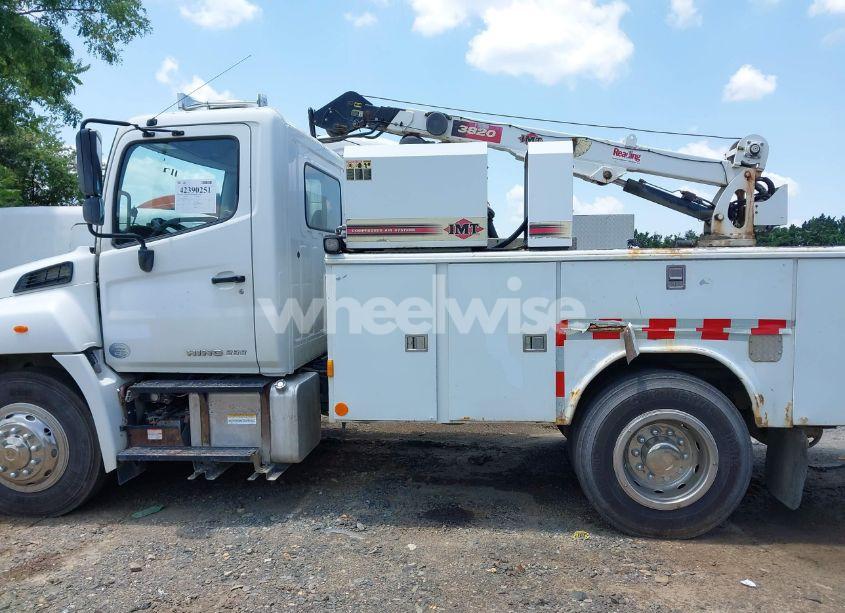 Photo 15 of 2016 Hino 258/268 (VIN 5PVNE8JV4G4S54538)