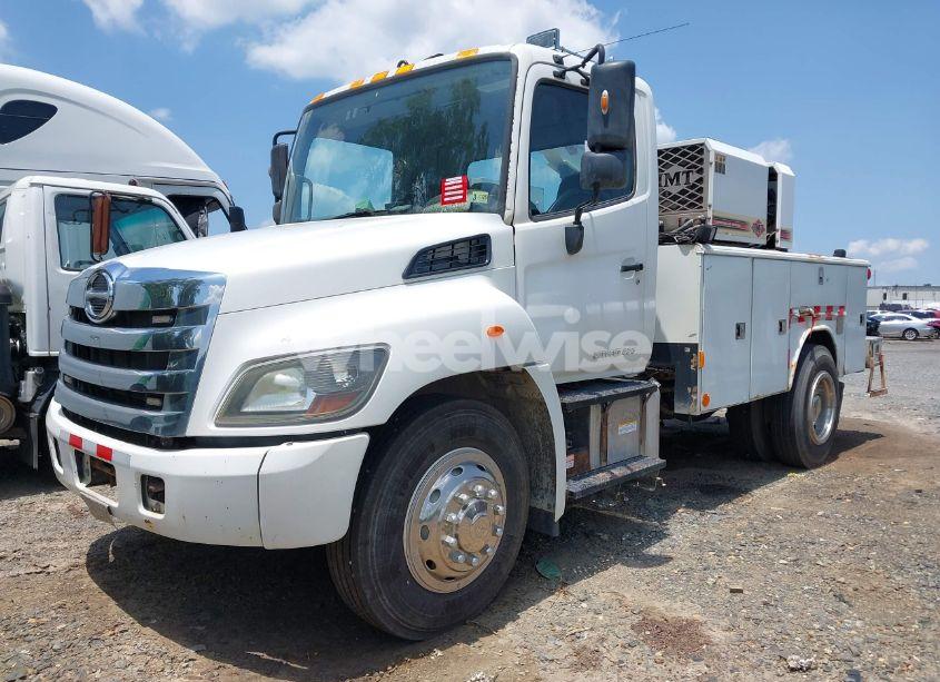 Photo 2 of 2016 Hino 258/268 (VIN 5PVNE8JV4G4S54538)