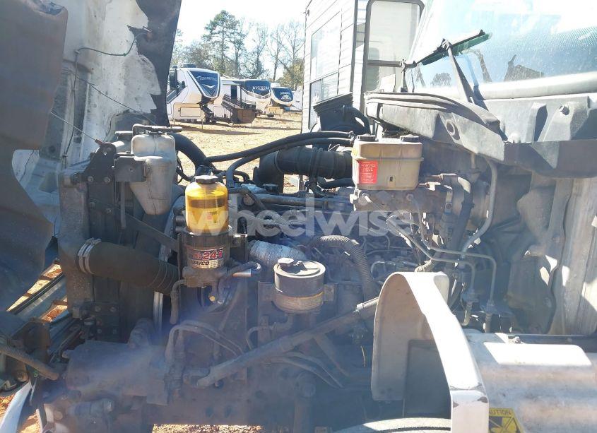 Photo 9 of 2011 Hino 258/268 (VIN 5PVNE8JV9B4S52082)