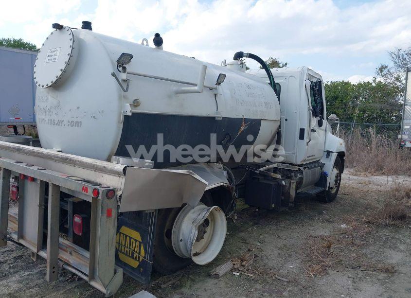 Photo 11 of 2021 Hino 238/258/268 (VIN 5PVNJ8AJ3M5T50031)