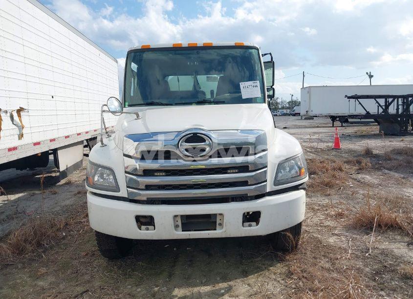 Photo 12 of 2021 Hino 238/258/268 (VIN 5PVNJ8AJ3M5T50031)