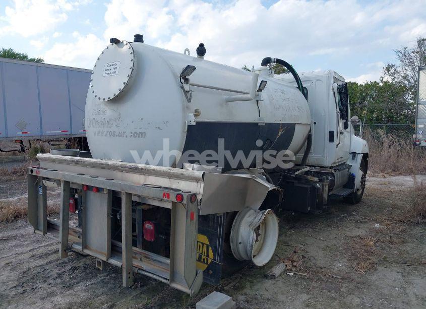 Photo 4 of 2021 Hino 238/258/268 (VIN 5PVNJ8AJ3M5T50031)