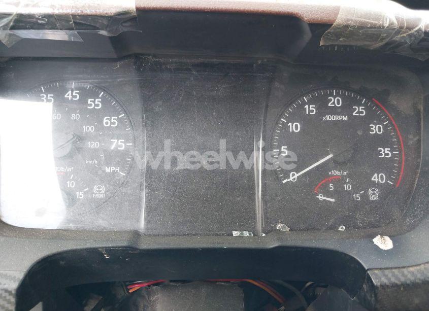 Photo 5 of 2021 Hino 238/258/268 (VIN 5PVNJ8AJ3M5T50031)