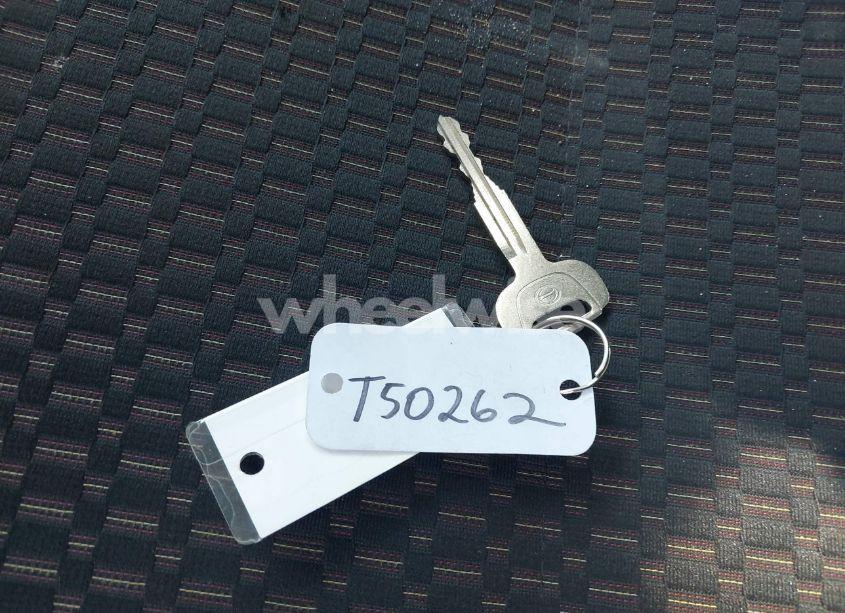 Photo 10 of 2021 Hino 238/258/268 (VIN 5PVNJ8AT9M5T50262)