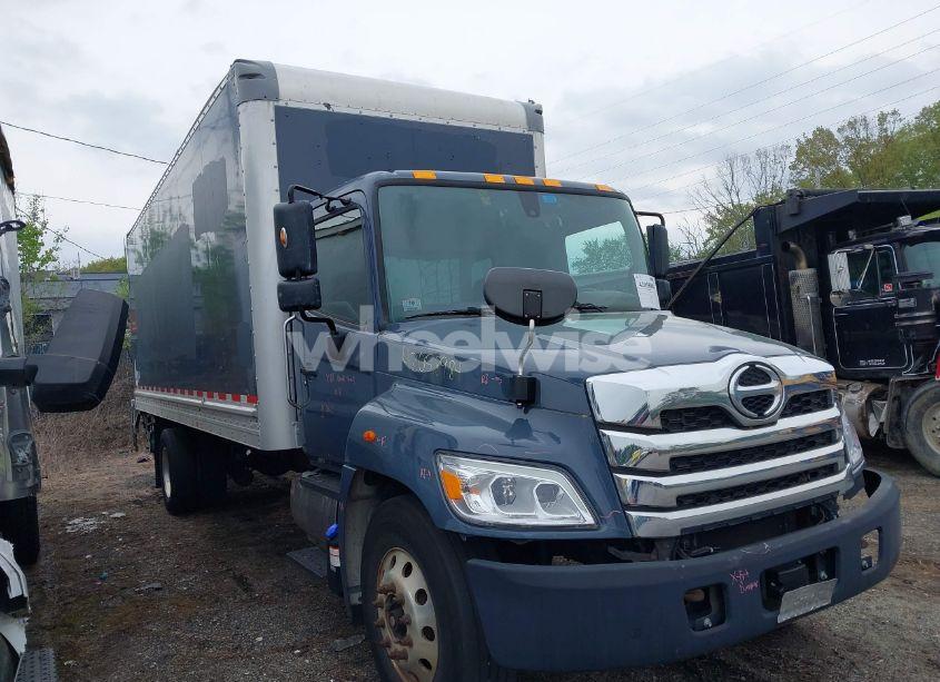 Photo 12 of 2021 Hino 238/258/268 (VIN 5PVNJ8AT9M5T50262)