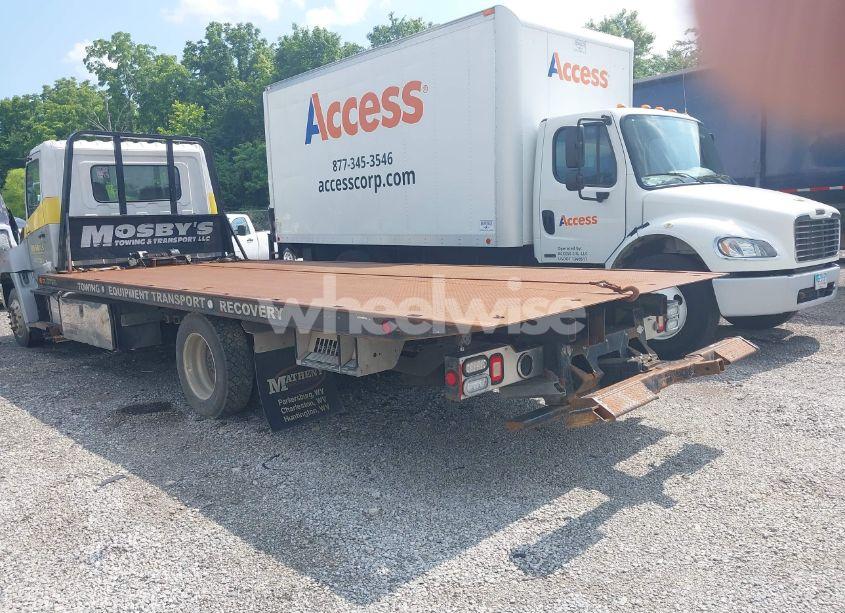 Photo 3 of 2016 Hino 258/268 (VIN 5PVNJ8JN4G4S52204)