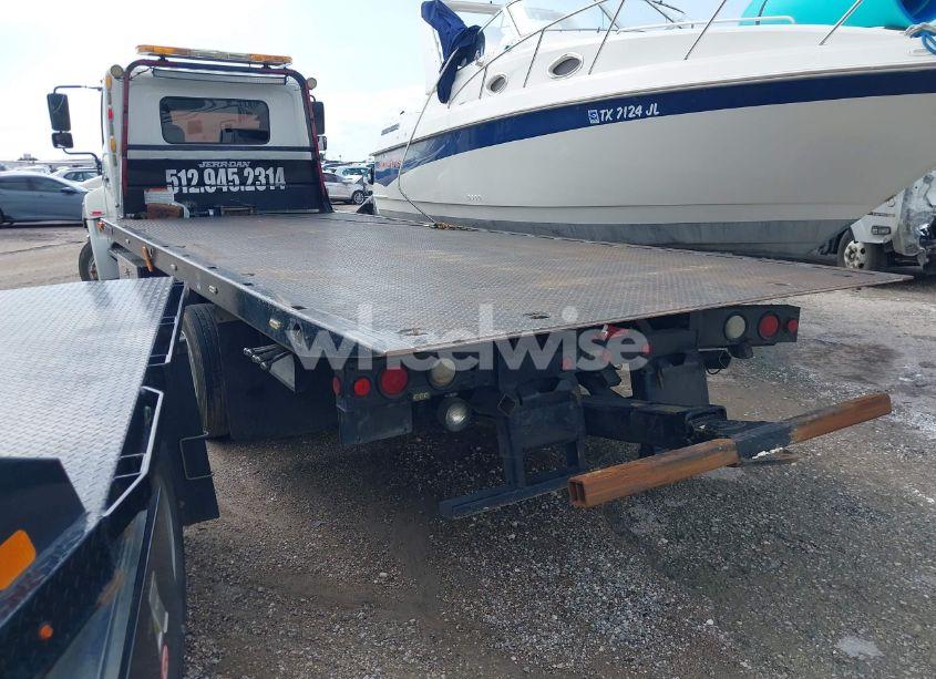 Photo 3 of 2011 Hino 258/268 (VIN 5PVNJ8JN6B4S50687)