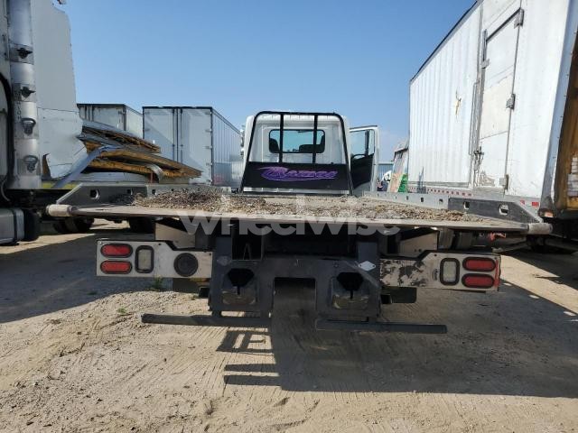 2018 HINO 258/268 (VIN 5PVNJ8JN8J4S53430) main photo