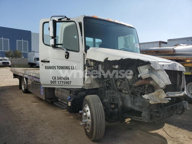 Photo 13 of 2018 HINO 258/268 (VIN 5PVNJ8JN8J4S53430)