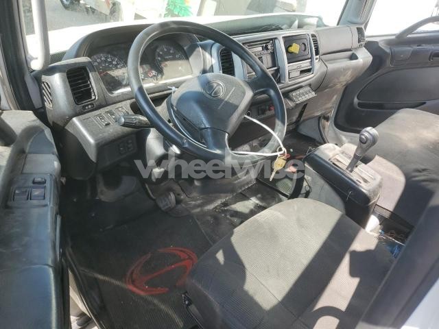 Photo 7 of 2018 HINO 258/268 (VIN 5PVNJ8JN8J4S53430)