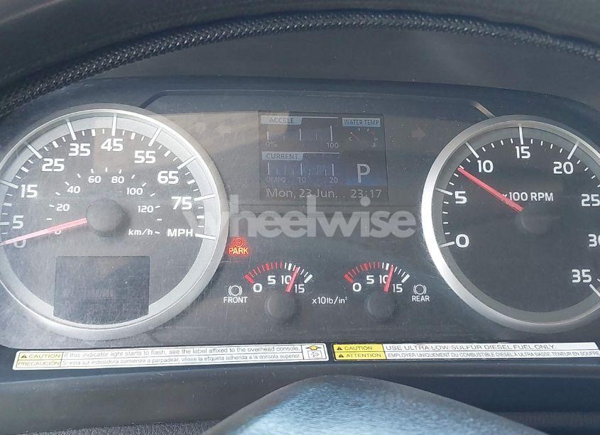 Photo 5 of 2014 Hino 258/268 (VIN 5PVNJ8JP8E4S51071)