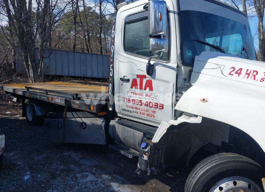 Photo 13 of 2018 Hino 258/268 (VIN 5PVNJ8JP8J4S52201)