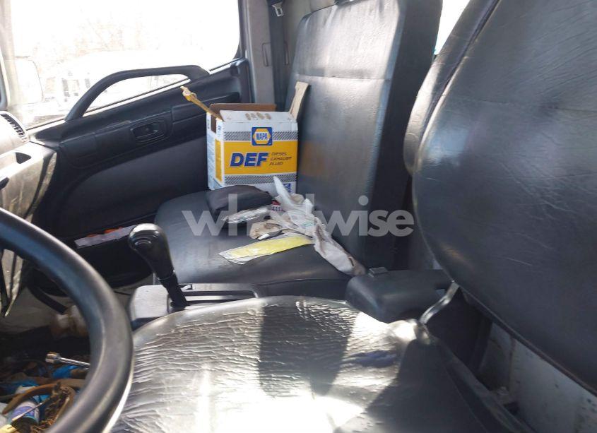 Photo 6 of 2018 Hino 258/268 (VIN 5PVNJ8JP8J4S52201)