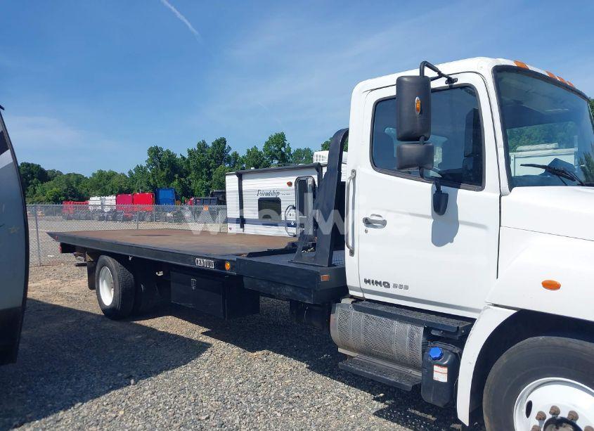 Photo 14 of 2020 Hino 258/268 (VIN 5PVNJ8JT0L4S59465)