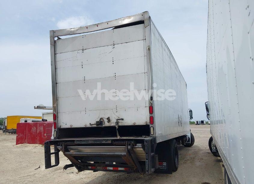 Photo 3 of 2014 Hino 258/268 (VIN 5PVNJ8JT1E4S55380)