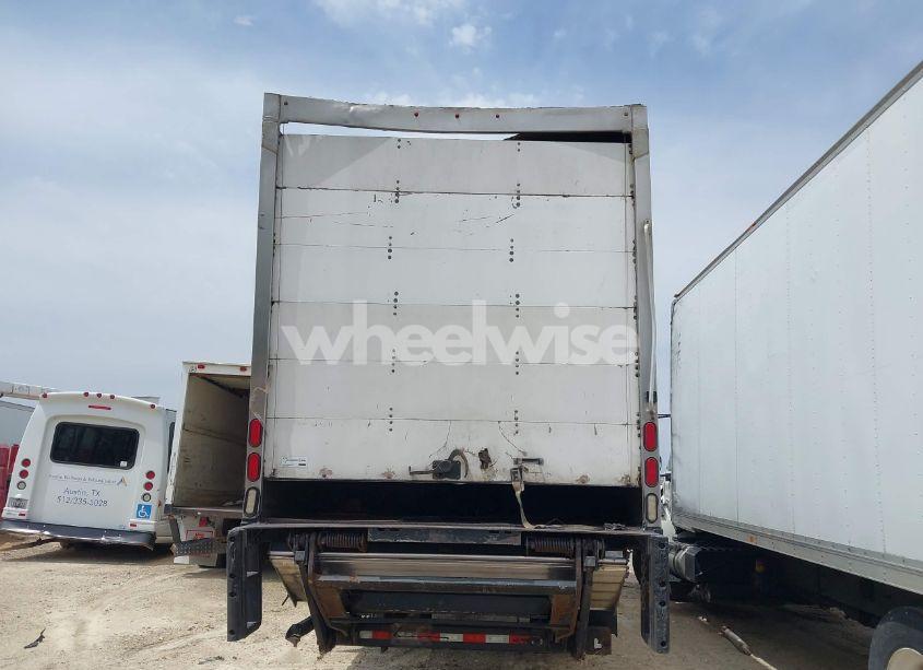 Photo 8 of 2014 Hino 258/268 (VIN 5PVNJ8JT1E4S55380)