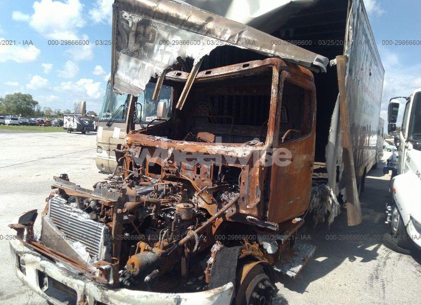 Photo 2 of 2010 Hino 258/268 (VIN 5PVNJ8JT6A4S52680)