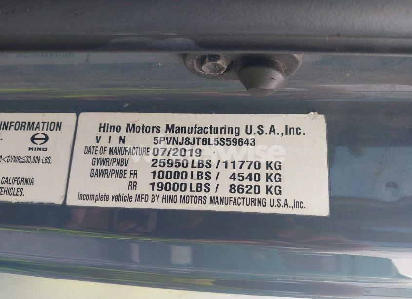 Photo 8 of 2020 Hino 258/268 (VIN 5PVNJ8JT6L5S59643)