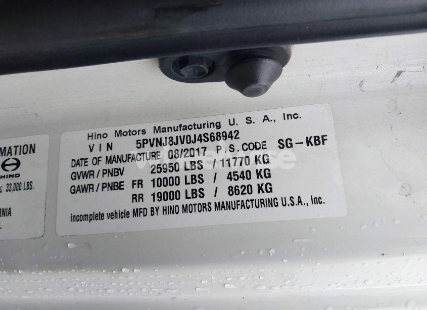 Photo 8 of 2018 Hino 258/268 (VIN 5PVNJ8JV0J4S68942)