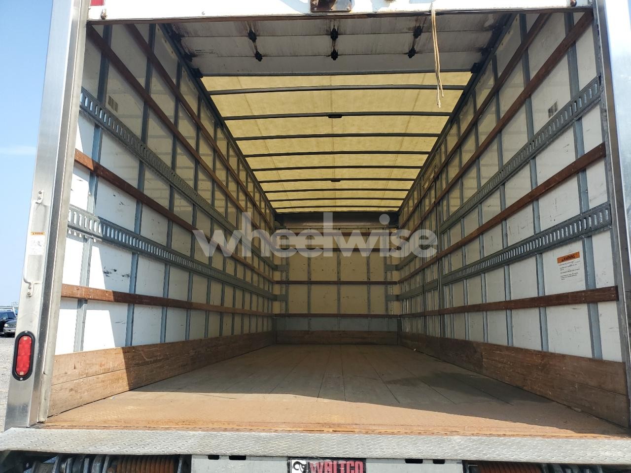 Photo 10 of 2020 HINO 258/268 (VIN 5PVNJ8JV1L4S75191)