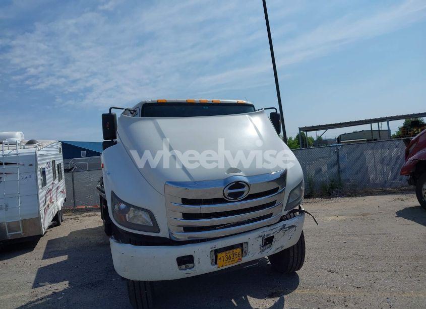 Photo 14 of 2020 Hino 258/268 (VIN 5PVNJ8JV1L5S80062)