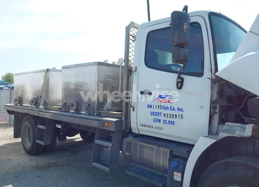 Photo 20 of 2020 Hino 258/268 (VIN 5PVNJ8JV1L5S80062)